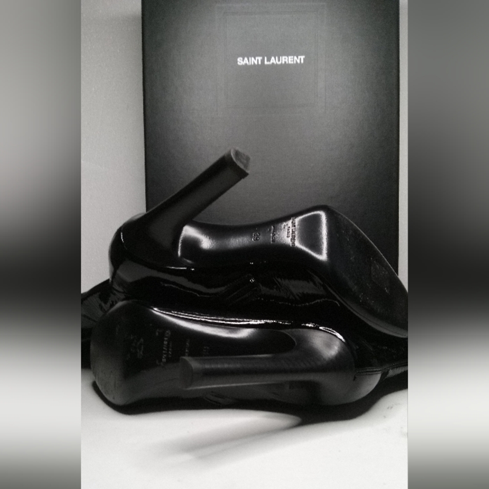 Saint Laurent Lala Patient Leather Boots - Picture 6 of 14